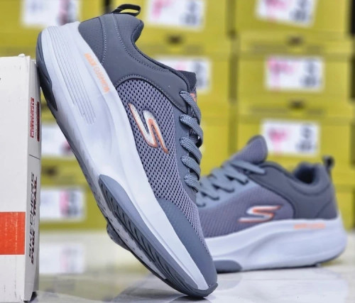 کتونی اسکیچرز مستر کوالیتی ویتنام سایز ۴۰ تا ۴۵ Skechers Max Cushion