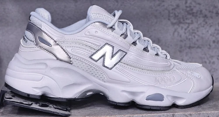 کتونی نیوبالانس 1000 مستر کوالیتی ویتنام سایز ۴۰ تا ۴۵ Newbalance 1000