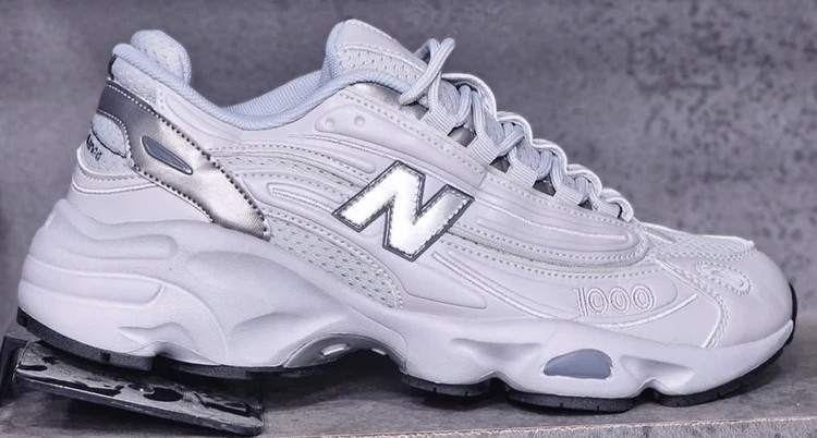 کتونی نیوبالانس 1000 مستر کوالیتی ویتنام سایز ۴۰ تا ۴۵ Newbalance 1000