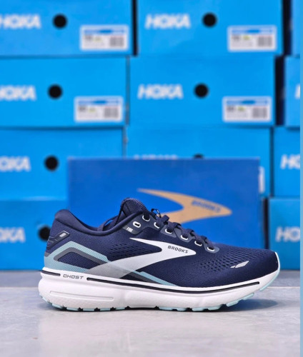 کتونی بروکس گاست 15 ویتنام مستر کوالیتی سایز ۴۰ تا ۴۵ Brooks Ghost 15