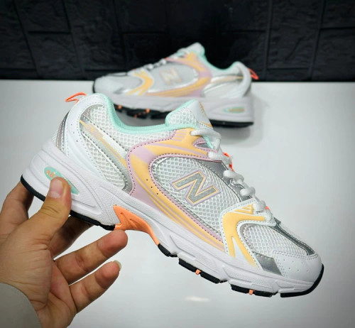 کتونی نیوبالانس 530 مستر کوالیتی ویتنام سایز ۳۶ تا ۴۰ Newbalance 530