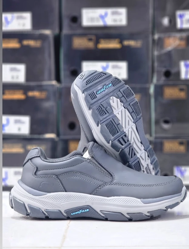 کتونی اسکیچرز مستر کوالیتی ویتنام سایز ۴۰ تا ۴۵ Skechers