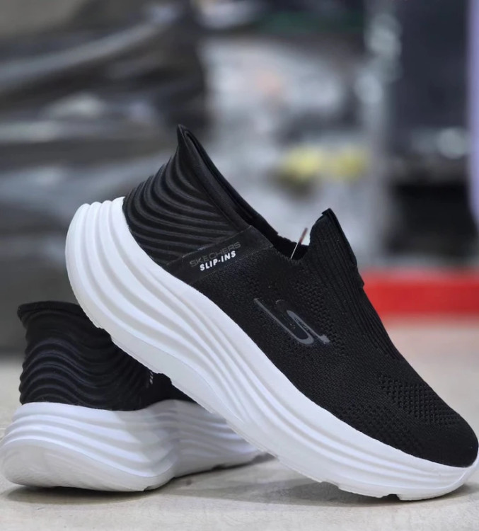 کتونی اسکیچرز مستر کوالیتی ویتنام سایز ۳۶ تا ۴۰ Skechers