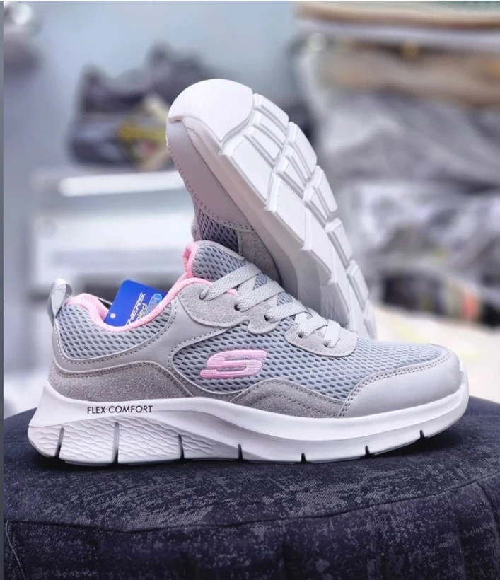 کتونی اسکیچرز مستر کوالیتی ویتنام سایز ۳۸ تا ۴۰ Skechers