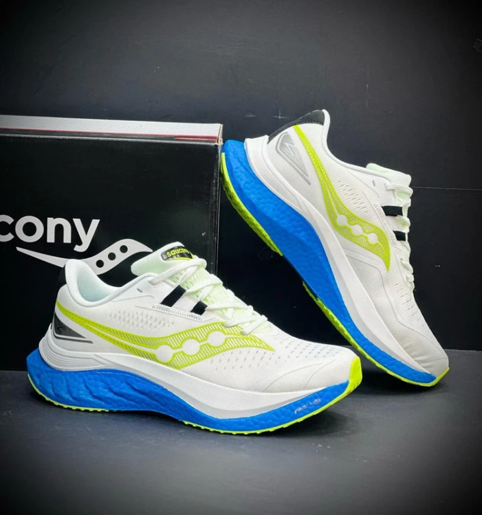 کتونی ساکونی اندورفین اسپید ۴ رانینگ مستر کوالیتی ویتنام سایز ۴۰ تا ۴۵ Saucony Endorphin Speed 4