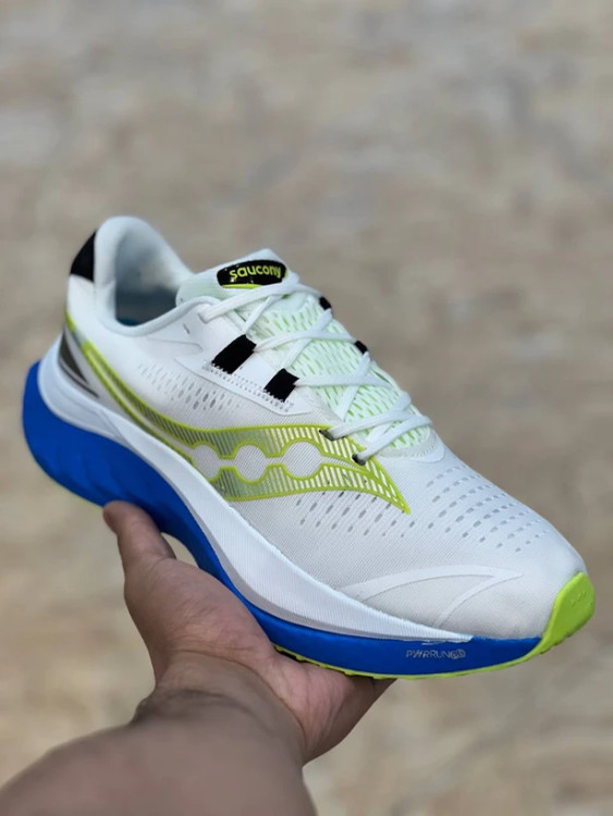 کتونی ساکونی اندورفین اسپید ۴ رانینگ مستر کوالیتی ویتنام سایز ۴۰ تا ۴۵ Saucony Endorphin Speed 4