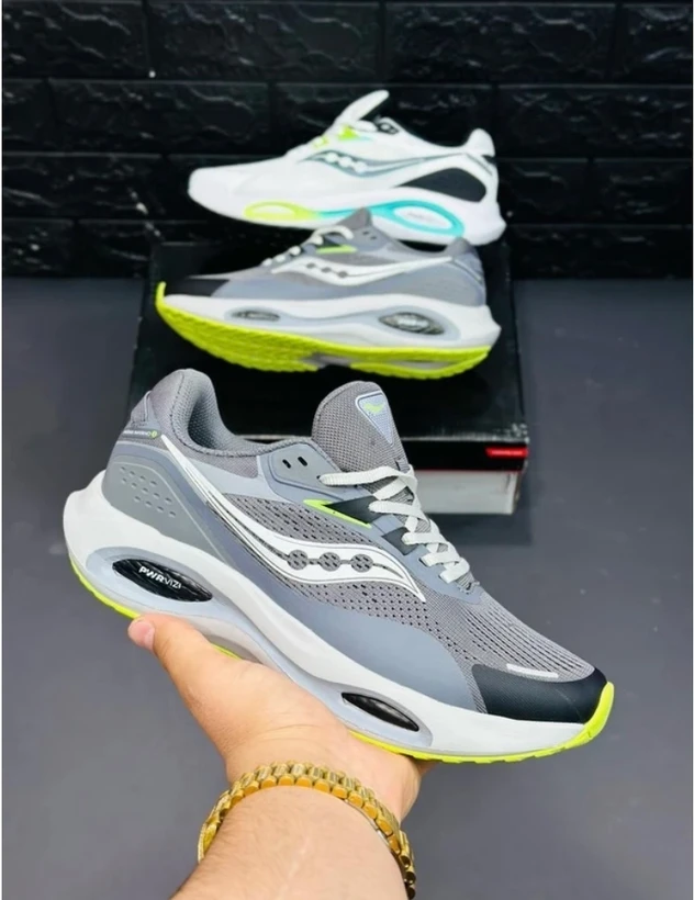 کتونی رانینگ‌ساکونی فونیکس اینفرنو 3 طوسی مستر کوالیتی ویتنامی سایز ۴۰ تا ۴۵‌  Saucony Phonixe inferno 3