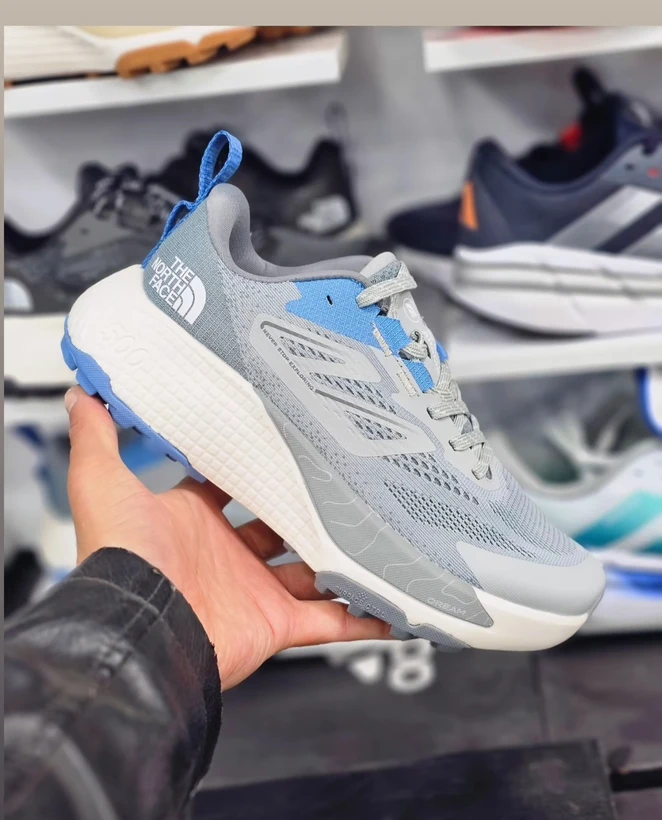 کتونی نورث فیس اورجینال ویتنام مستر کوالیتی سایز ۴۰ تا ۴۵ North Face Altamesa 500