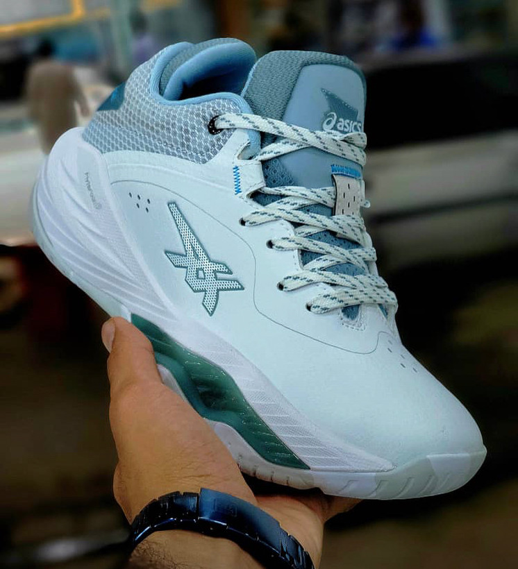 کتونی والیبالی بسکتبالی اسیکس نوا سرج مستر کوالیتی ویتنام سایز ۴۰ تا ۴۵ asics nova surge