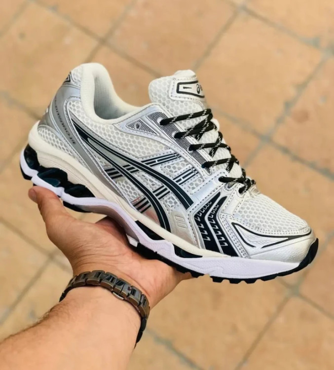 کتونی اسیکس کایانو ۱۴مستر کوالیتی ویتنامی سایز ۴۰ تا ۴۵ Asics kayano 14