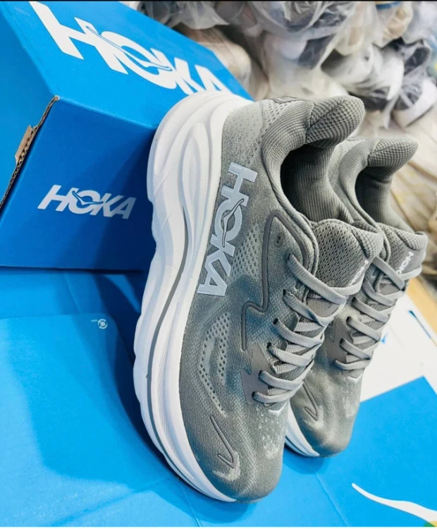 کتونی هوکا باندی ۹ مستر کوالیتی ویتنام سایز ۴۰ تا ۴۵ Hoka bondi 9