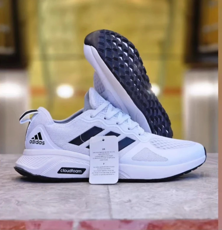 کتونی آدیداس کلود فوم مستر کوالیتی ویتنام سایز ۴۰ تا ۴۵ Adidas cloudfoam