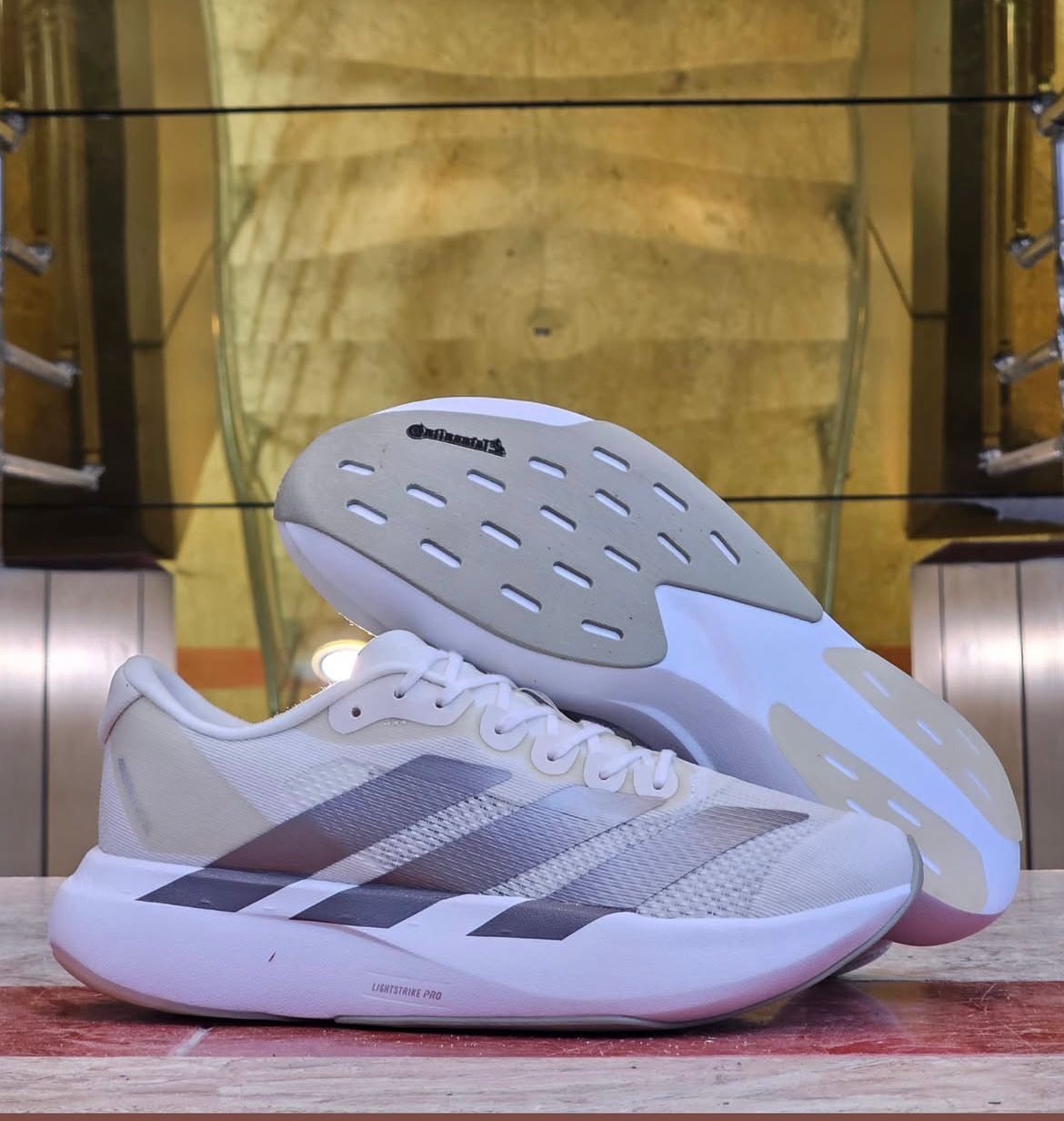 کتونی آدیداس آدی زیرو کرم سیلور سایز ۴۰ تا ۴۵ Adidas Adizero